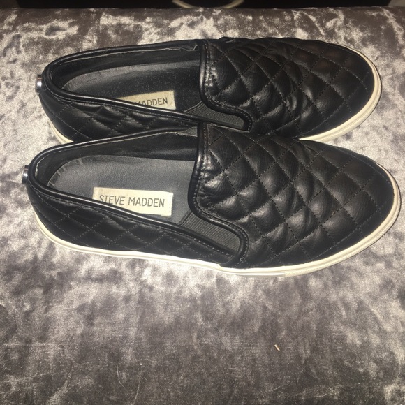 Steve Madden Ecentrcq Slip On Sneaker - Picture 1 of 4